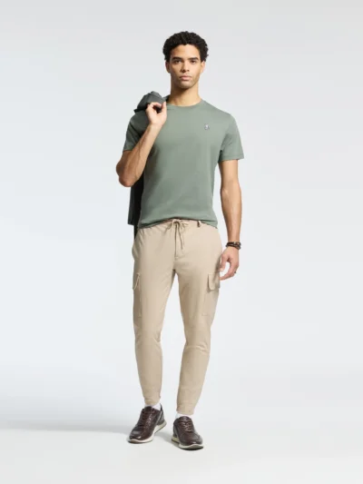 CLASSIC CREW NECK TEE